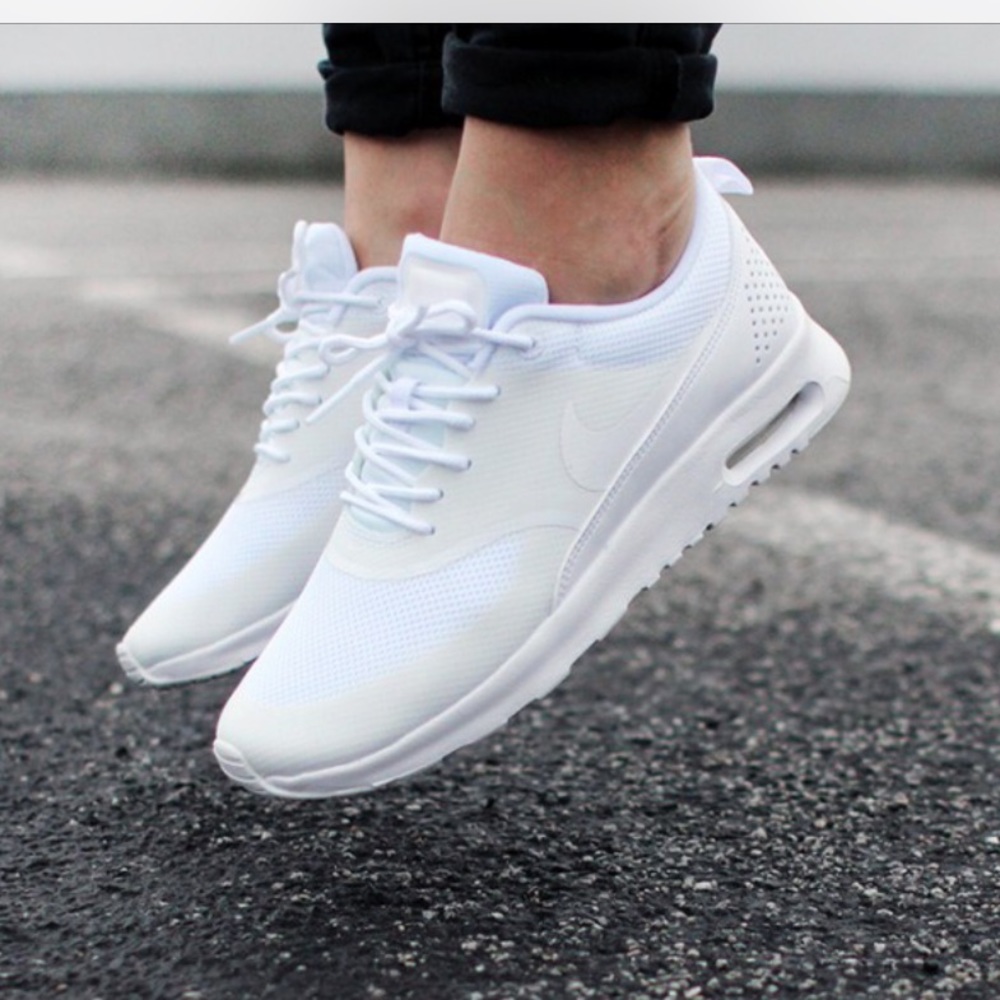Nike Air Max Thea’s